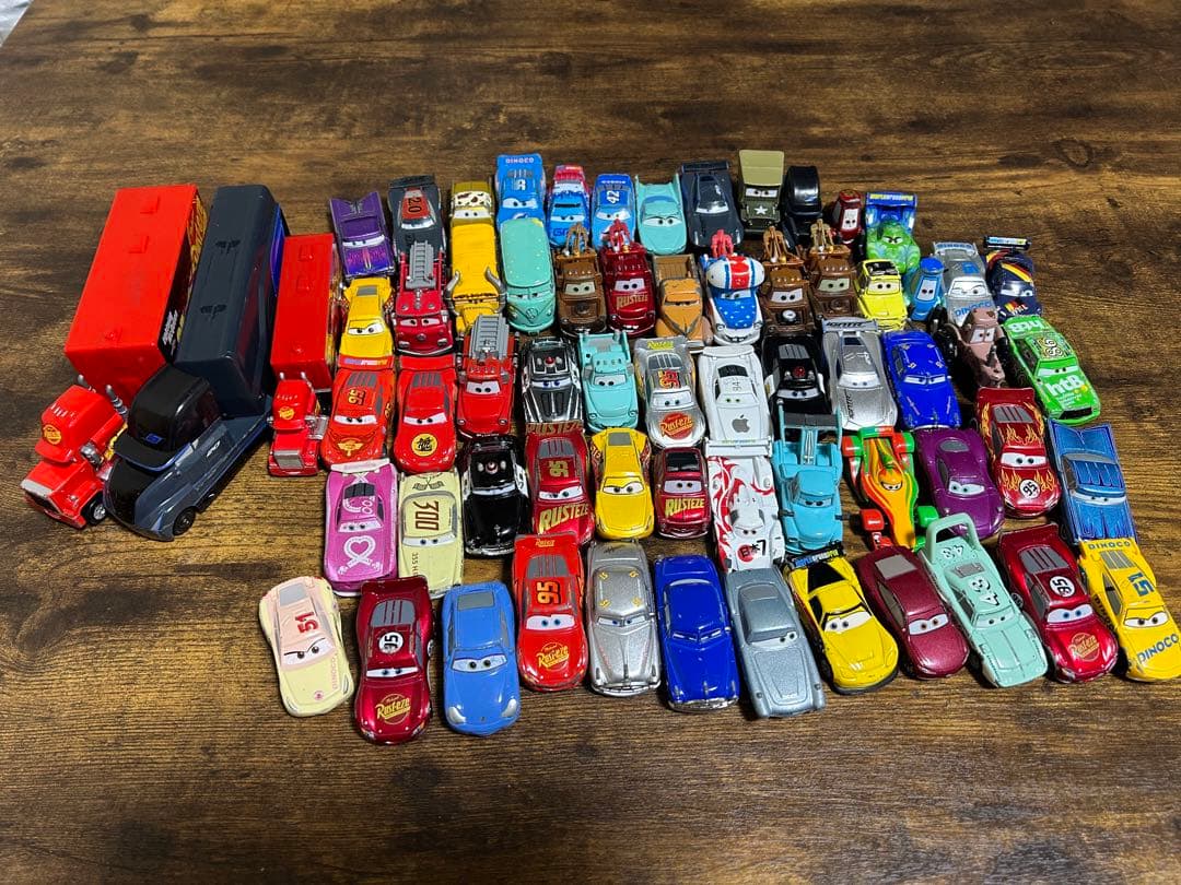 カーズ トミカ まとめ売り