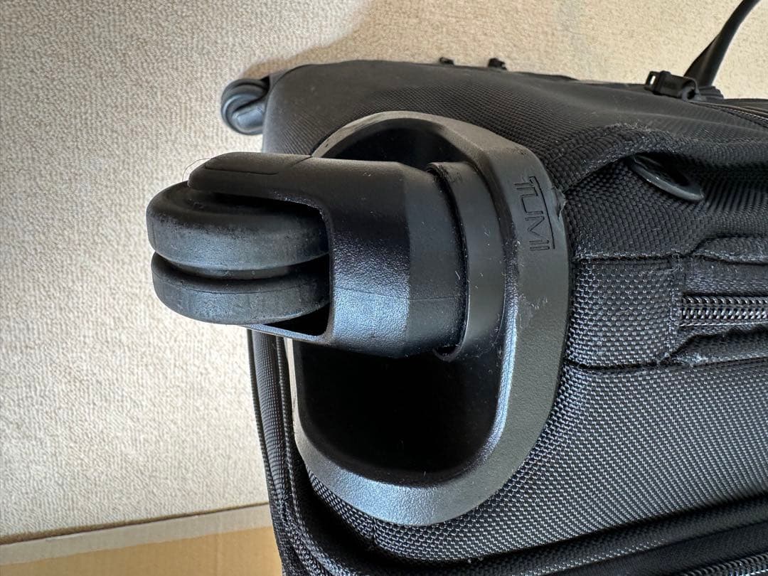 TUMI Alpha2 キャリーケース 26627D2 機内持込可