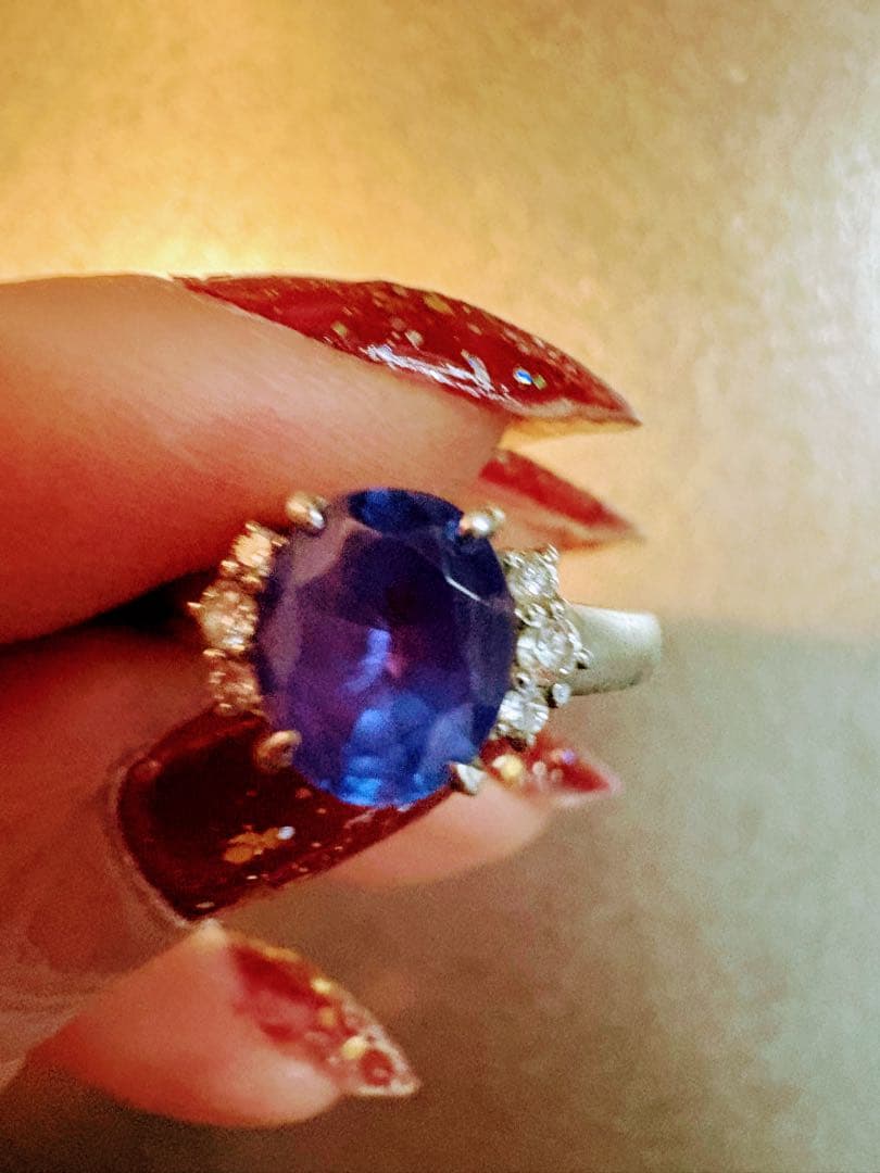 タンザナイトダイヤモンドリング