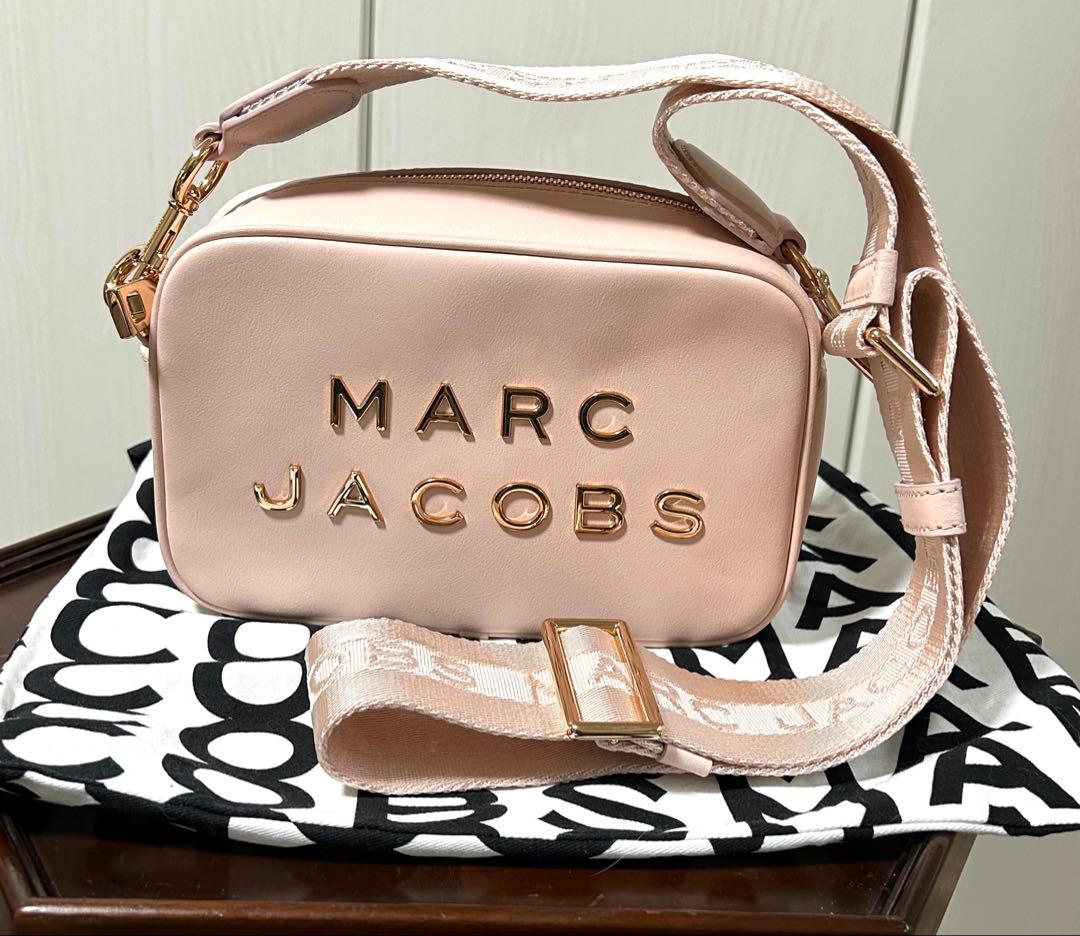 マークジェイコブスのクロスボディバック　レアなピンクゴールドロゴ