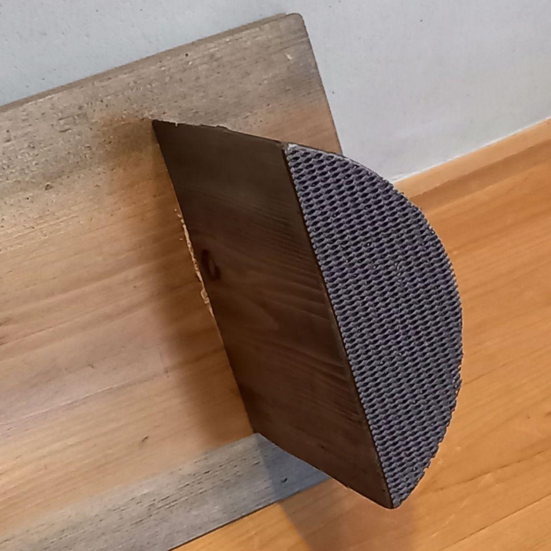 一点モノ　杉古材屋根材、梁使用リメイク品　スツールベンチハーフログ