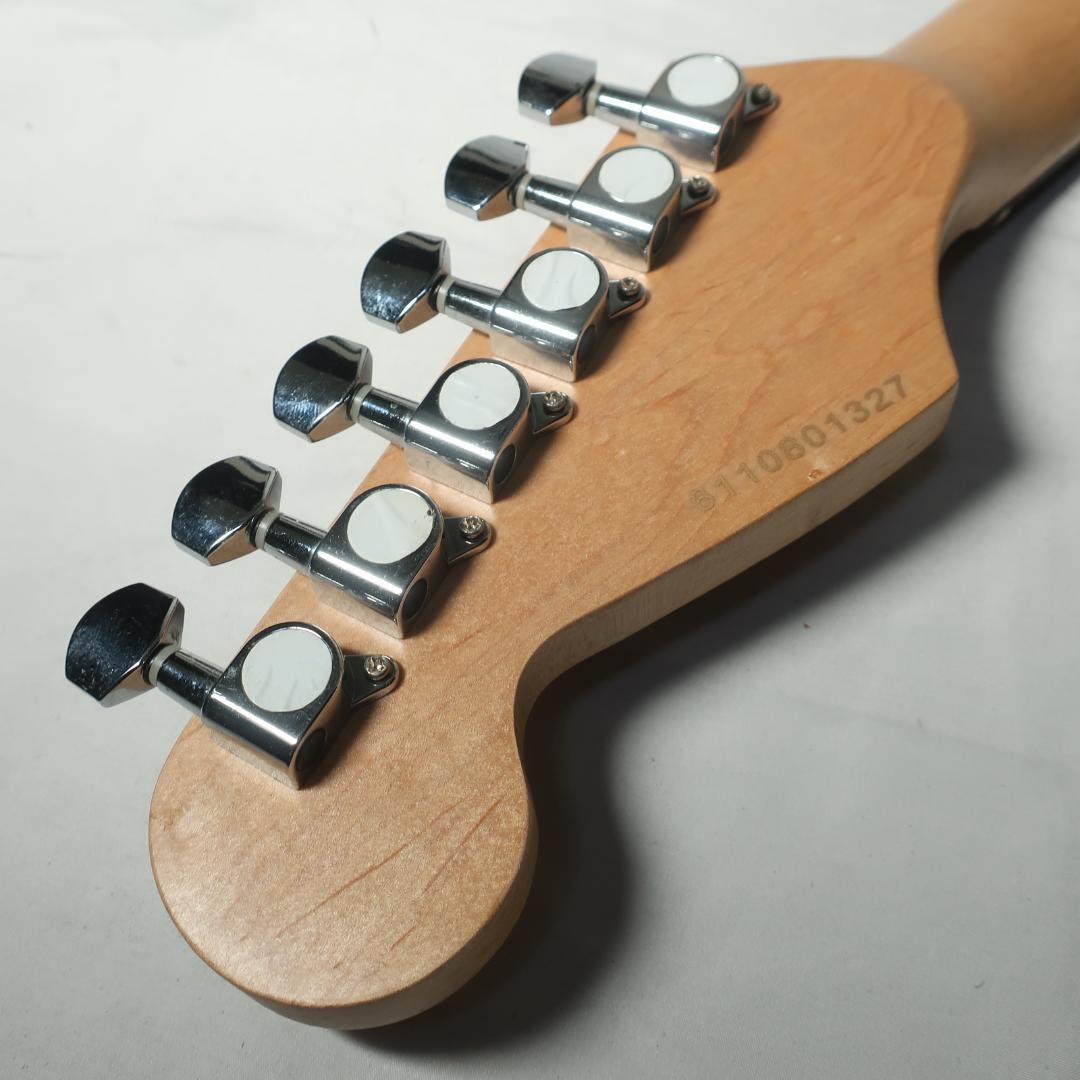 美品 Legend サーフグリーン ストラトキャスタータイプ ギター ケース付