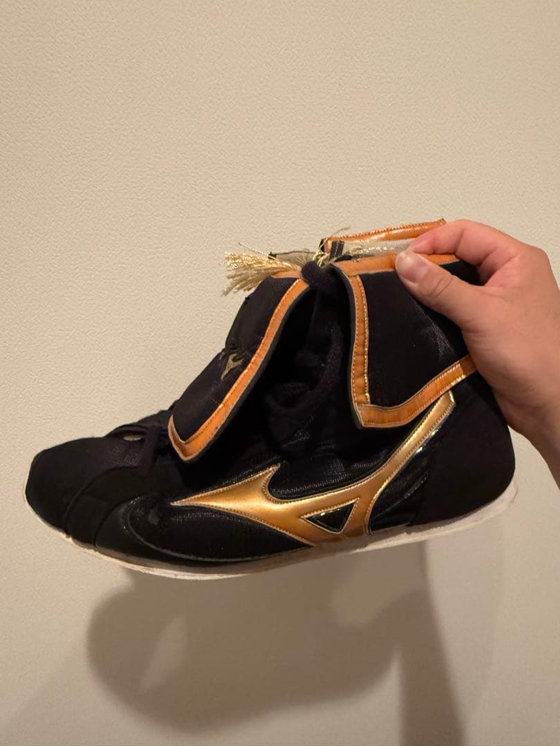 タ*ン様 Mizuno ボクシングシューズ 黒/金 ハイカット　28.0cm