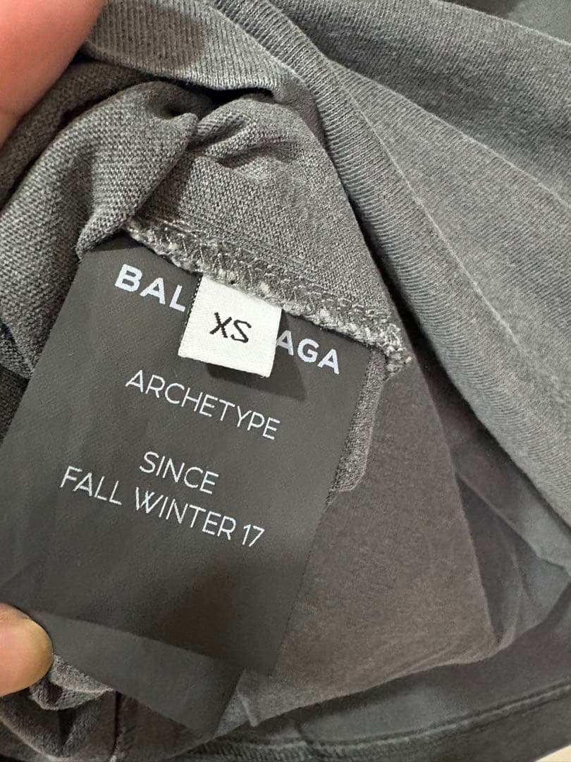 バレンシアガPARIS グラフィックTシャツXS BALENCIAGAアーカイブ