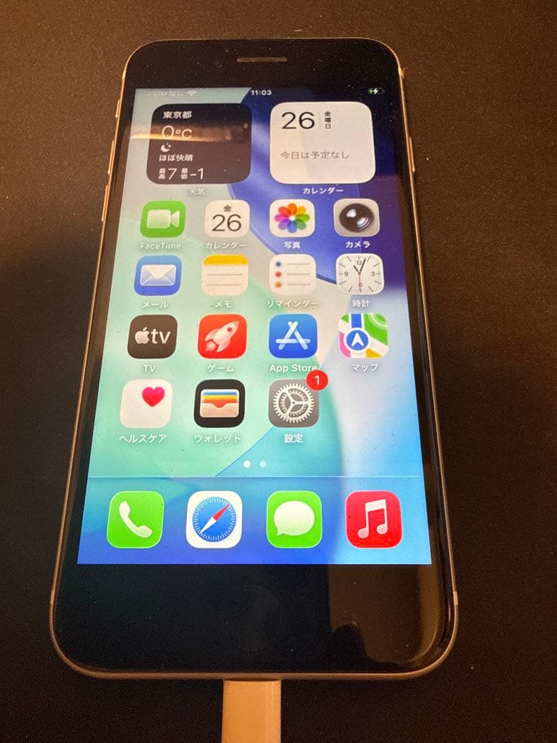 iPhone SE（第2世代）／ホワイト／SIMフリー（SIMなし）