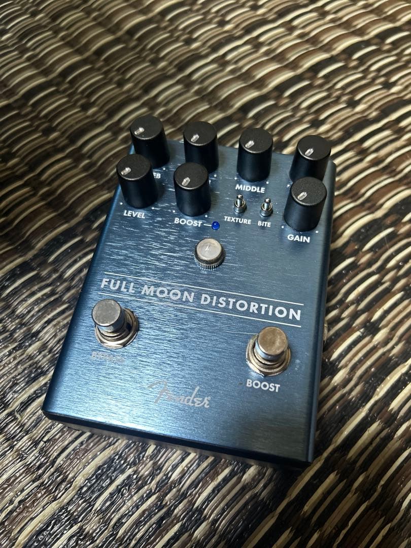 Fender FULL MOON DISTORTION ギターエフェクター