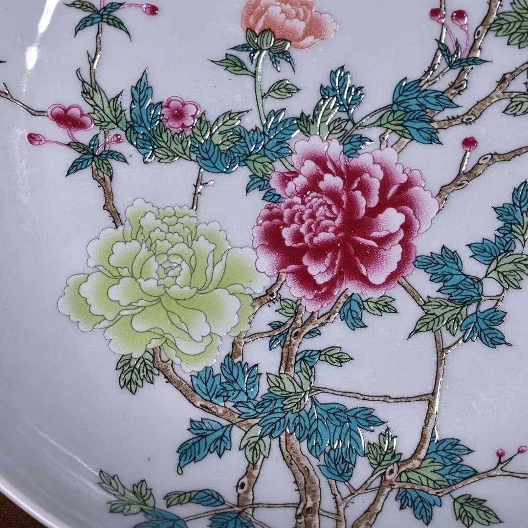 中国古美術・珍蔵粉彩・花鳥絵陶磁器の中皿・純手描き・木箱付・文房具・置物・観賞皿