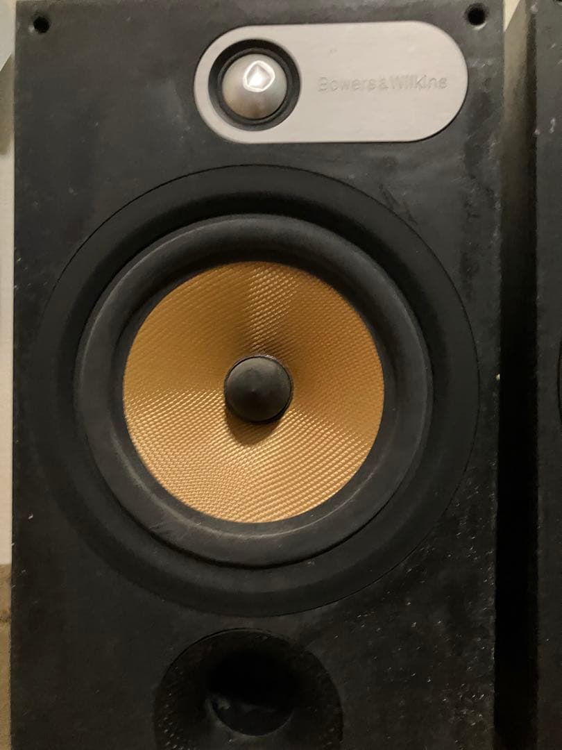 Bowers & Wilkins 685 ブックシェルフスピーカー　B&W