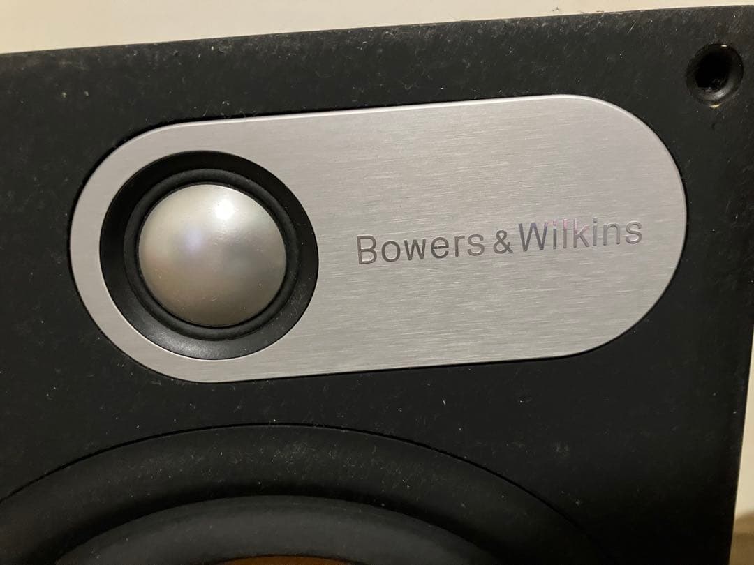 Bowers & Wilkins 685 ブックシェルフスピーカー　B&W