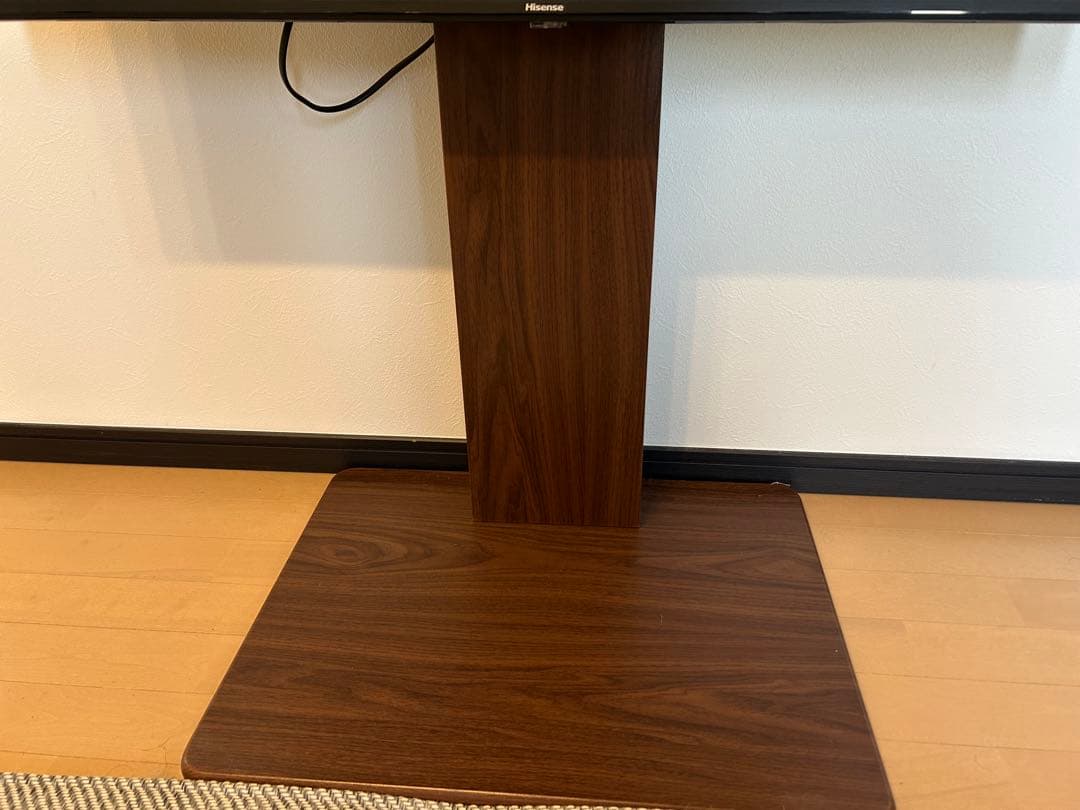 43E6G 43型 LED液晶テレビ ハイセンス 台付き　大田区内にて直接渡し