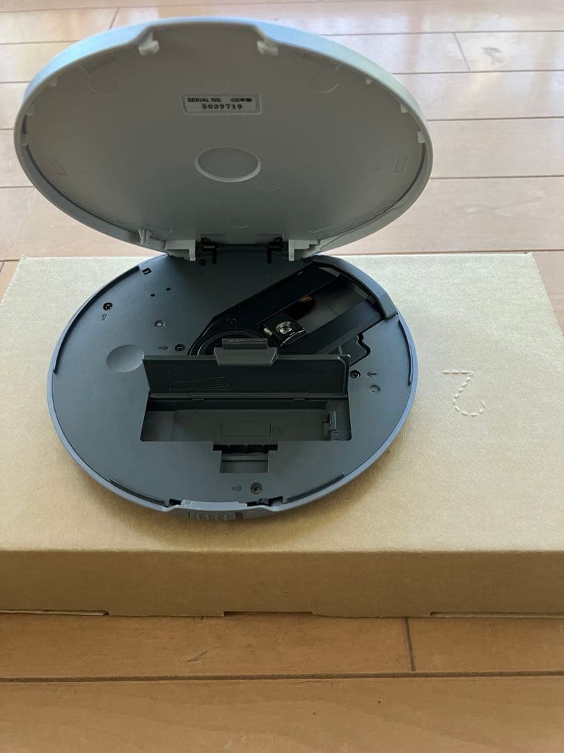 SONY CDプレーヤー D-NE730