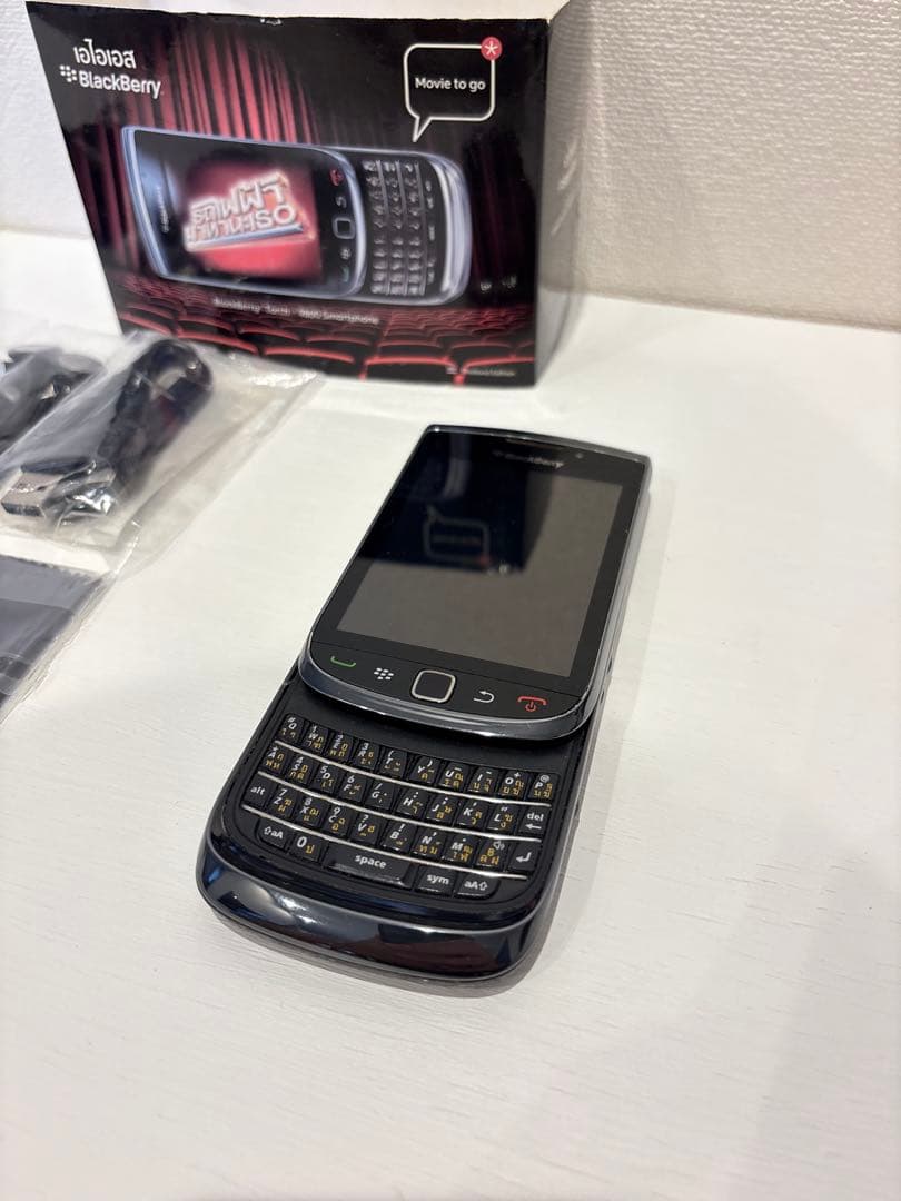 BlackBerry Touch9800TMsmartphone本体 付属品付き