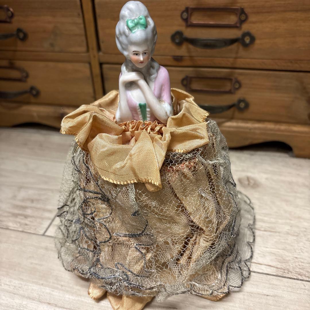 フランス　アンティークドール　貴婦人
