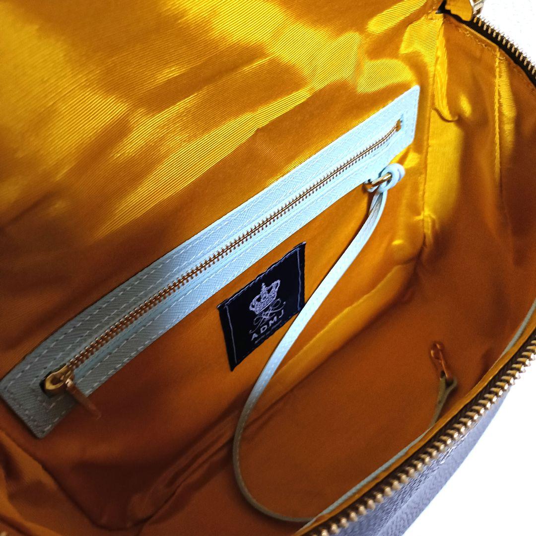 週末セール★新品ADMJ 牛革シュリンク型押し クロスボディバッグ