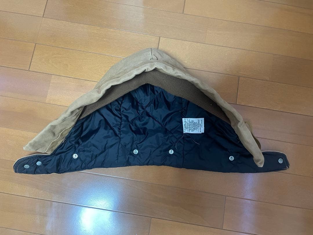 carhartt ベージュジャケット