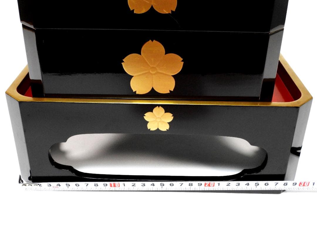 お重箱 5段重 金蒔絵 桜紋　蓋２枚 高脚台付