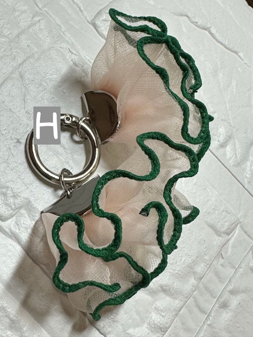 ゆきんこ・*:.ღパラコードスマホストラップ