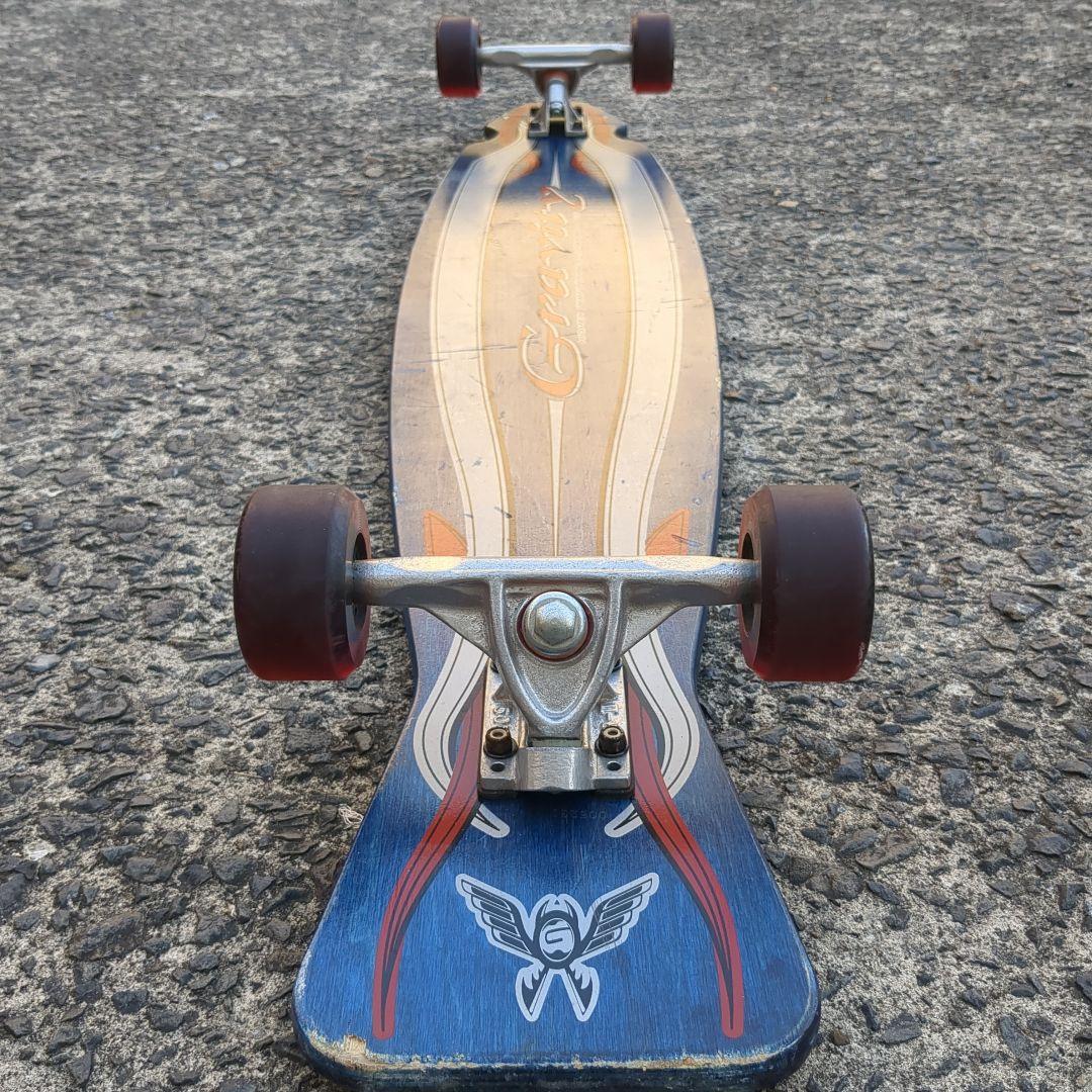 GRAVITY　ダウンヒル　ロングスケートボード　47インチ　ランダルトラック