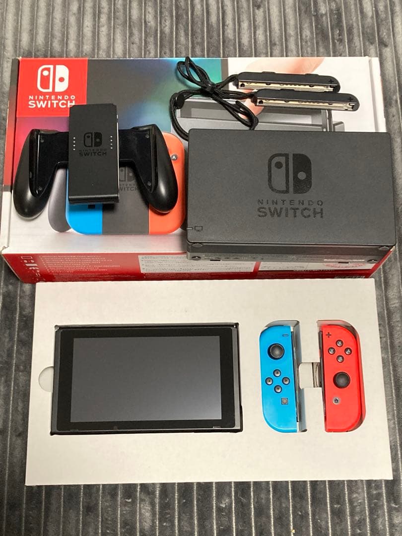 Nintendo Switch 本体　箱付き　おまけつき