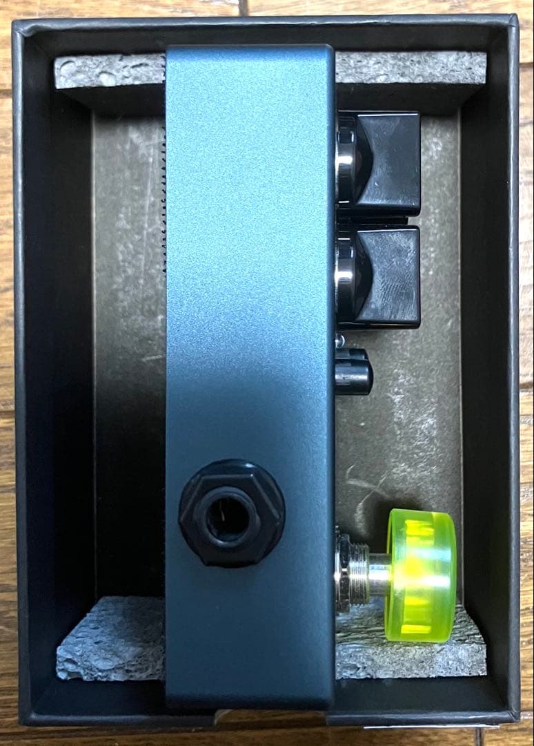 Darkglass ALPHA OMICRON ベースエフェクター