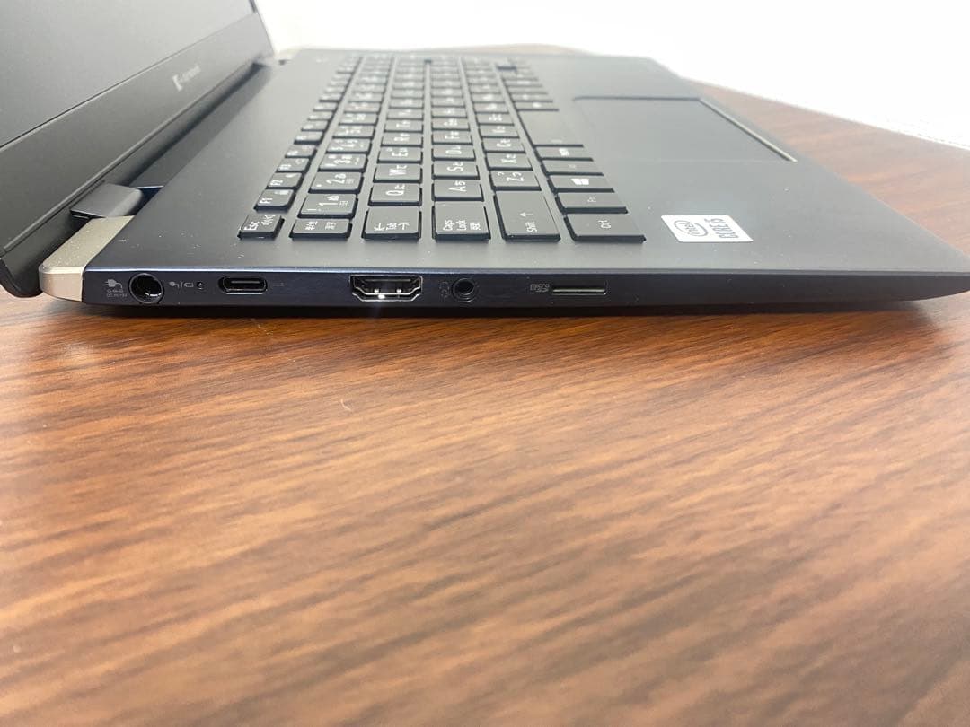 東芝 dynabook G83 ノートパソコン 10世代i5 フルHD