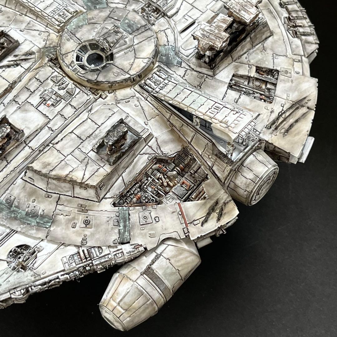 スターウォーズ　ミレニアムファルコン　サヴァリーンvr. 1/144 バンダイ