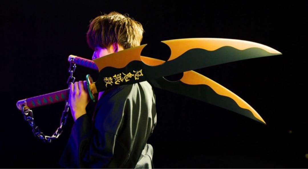 【新品 未開封】 日輪刀（宇髄天元） PROPLICA バンダイ