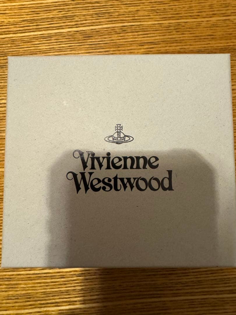 今週末までの出品！ビビアン三つ折り