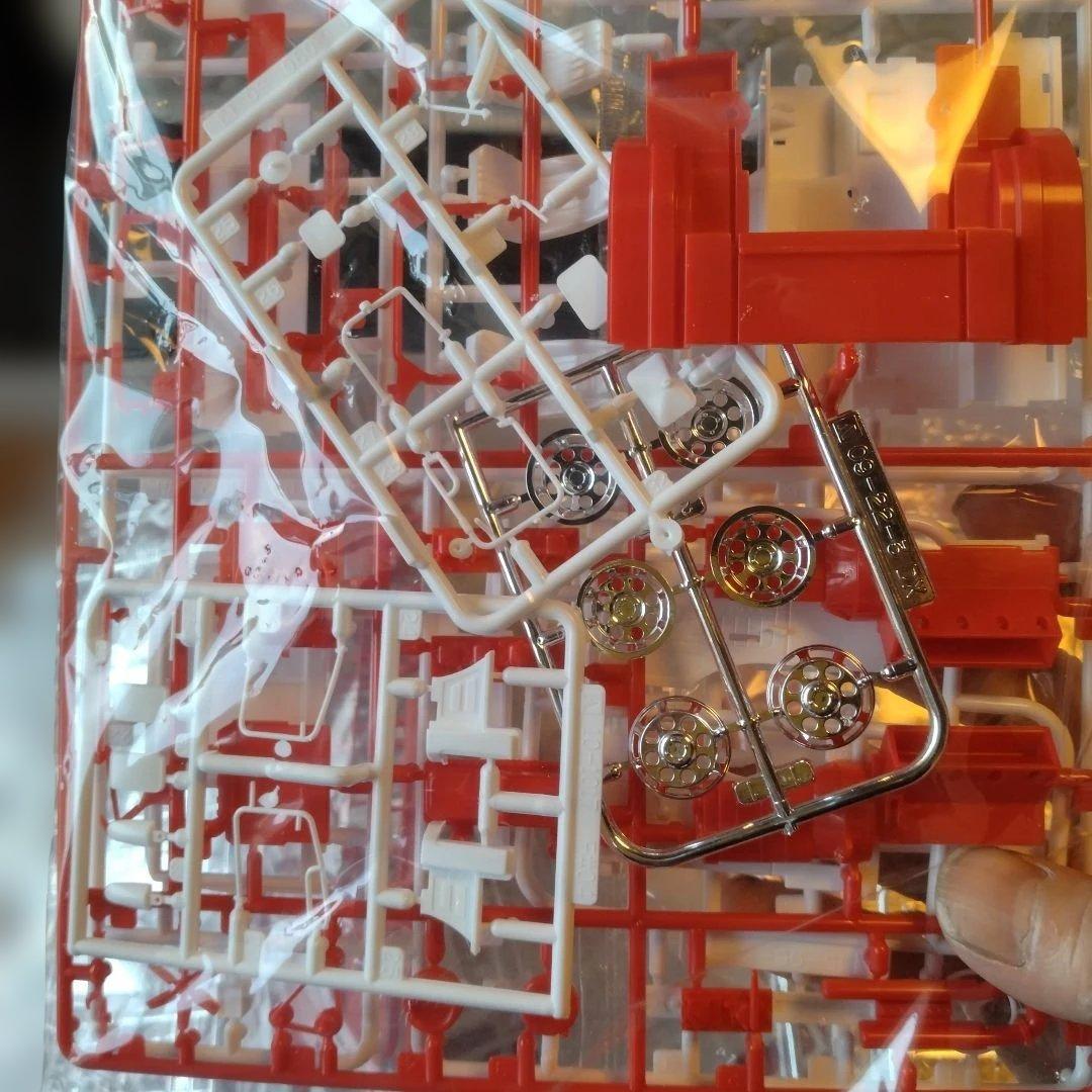 アオシマ 1／32 一番星 故郷特急便リニューアル