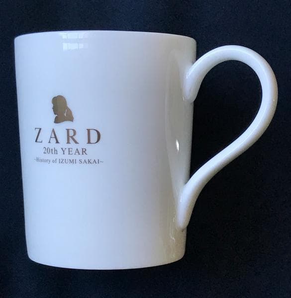 ★ZARD　坂井泉水　マグカップ「負けないで　2個」