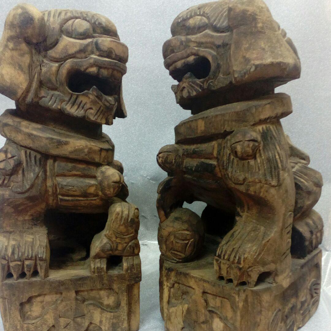 仏教古美術中国朝鮮方面江戸期頃細密造形木彫ニ対獅子２５〜２７センチ寺社仏閣当時物