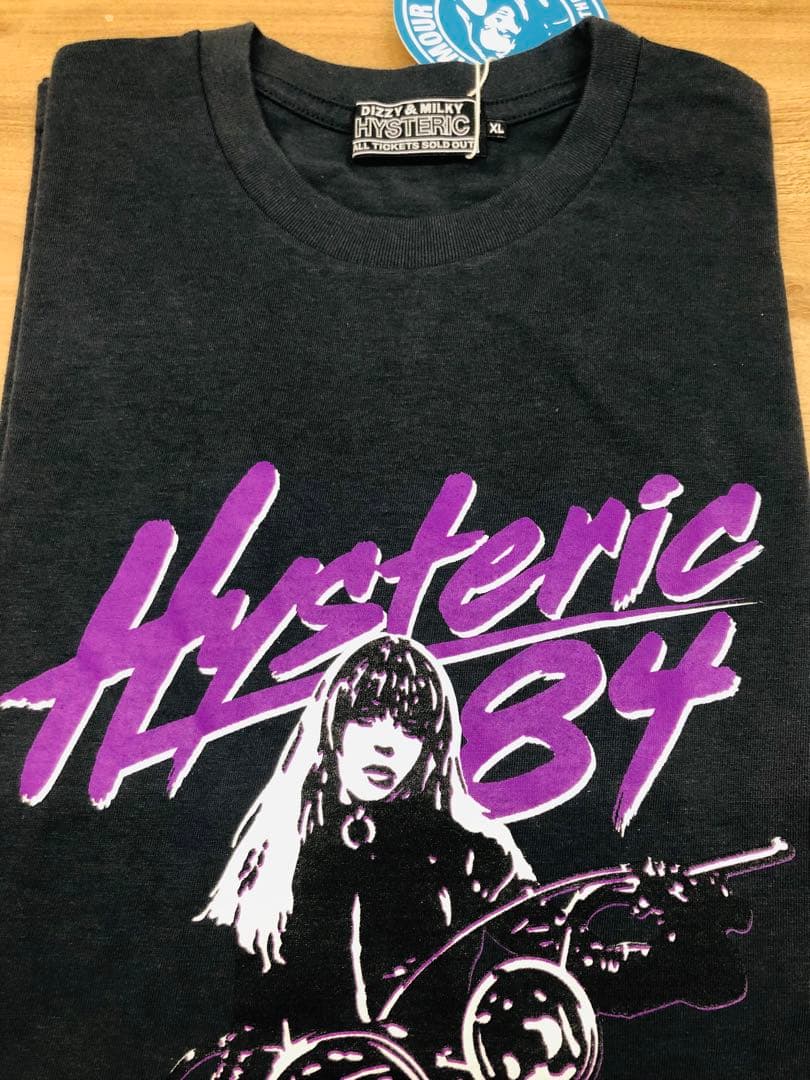 新品！ HYSTERIC GLAMOUR Tシャツ