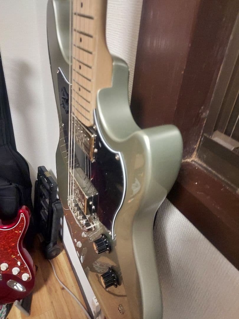 【ほぼ新品】GUILD Surfliner HH Shoreline Mist