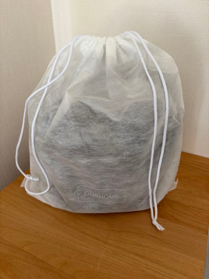 OURこだわりレザーのポットバッグ ブラック