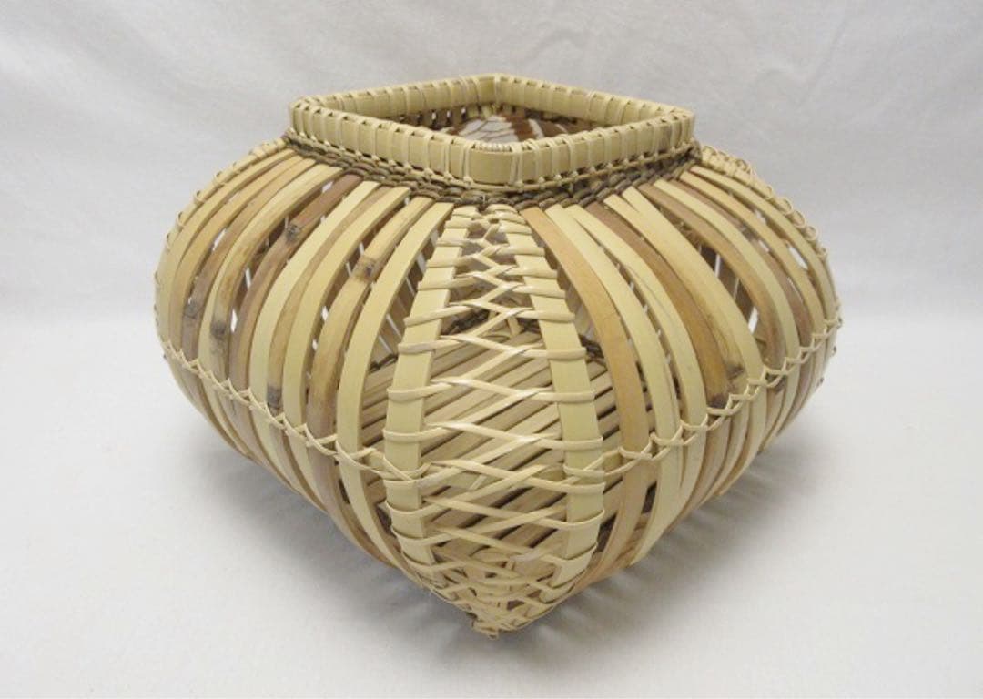 ほぼ未使用 華道具 竹心斎造 花籠 竹おとし付 花器 和室 竹細工 共布 共箱