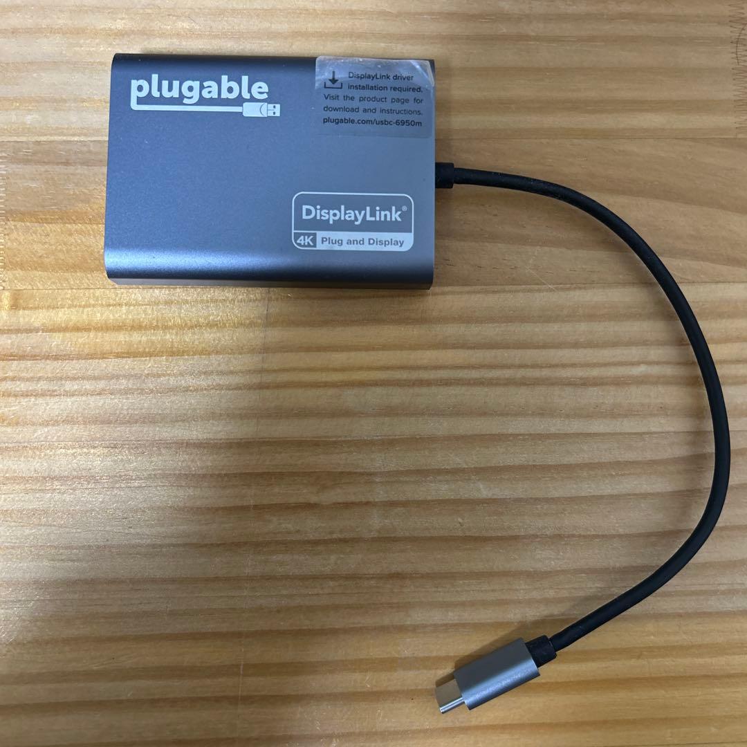 美品 plugable USBC-6950M DisplayLink（4K対応）