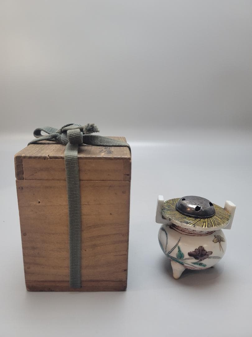 古美術 古九谷 香炉 銀火屋 時代物 DT187