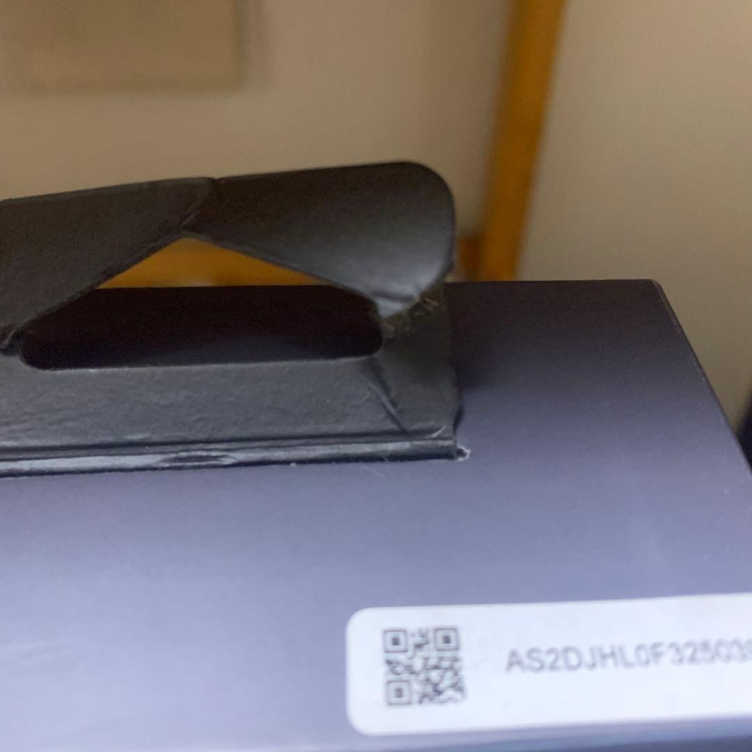 Anker liberty 5 箱破損　未開封