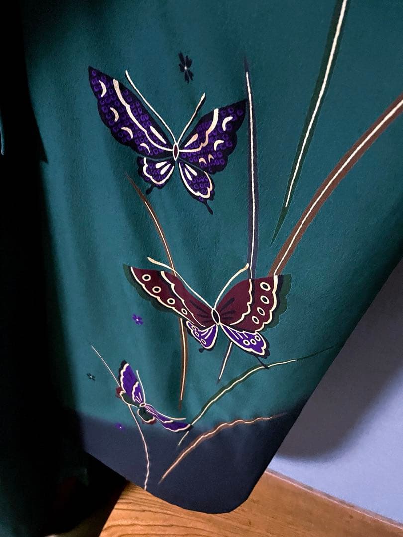 振袖フルセット　蝶々が舞う友禅振袖　クールな色はさりげなく美人色　成人式振袖