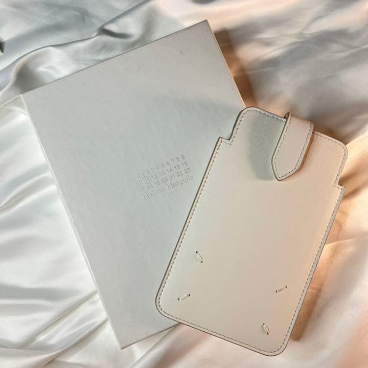 ［新品］Maison Margiela (メゾンマルジェラ) フォンポーチ