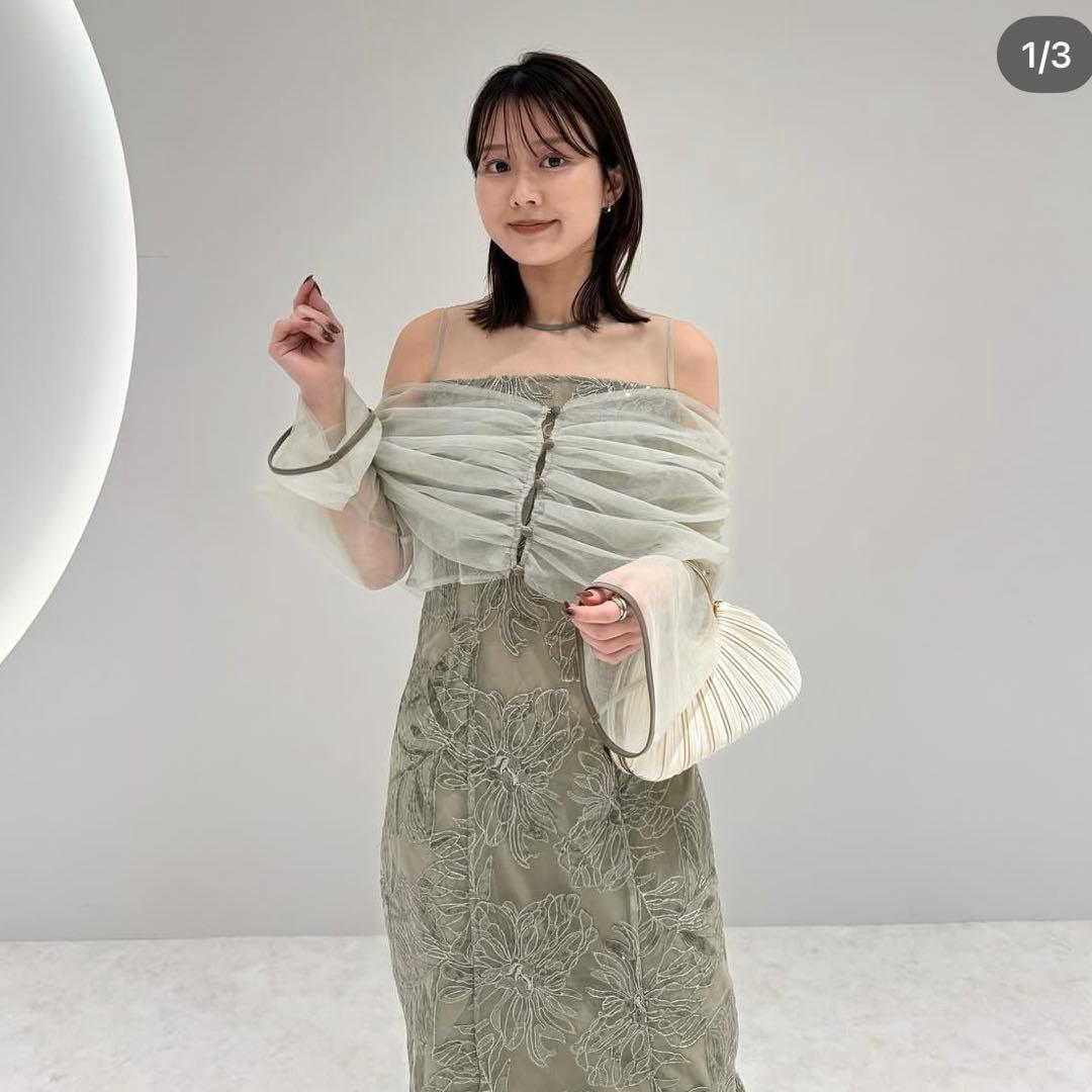 lejaチュールオフショルダー花柄Iラインワンピースドレス