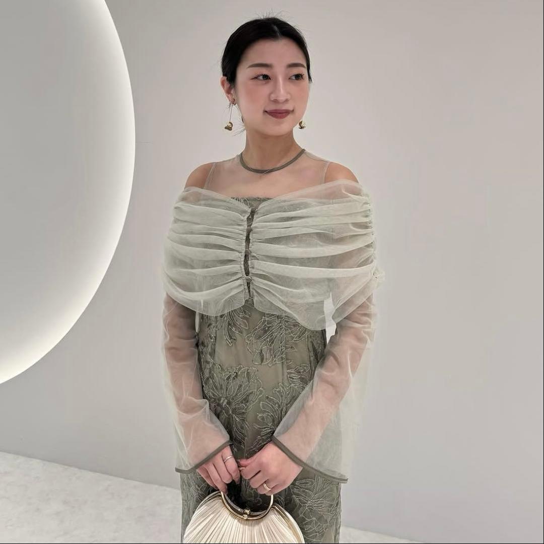 lejaチュールオフショルダー花柄Iラインワンピースドレス