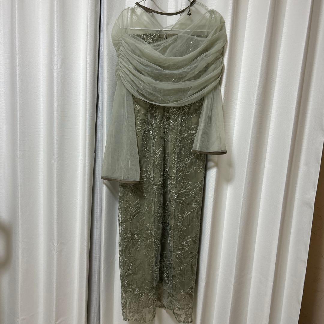 lejaチュールオフショルダー花柄Iラインワンピースドレス