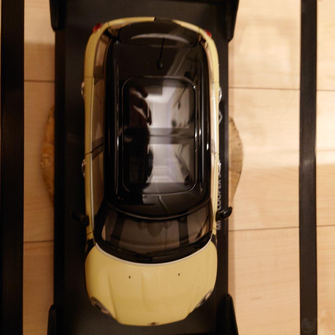 1-18スケール ミニクーパー Mini Cooper S　ディーラー特注　レア