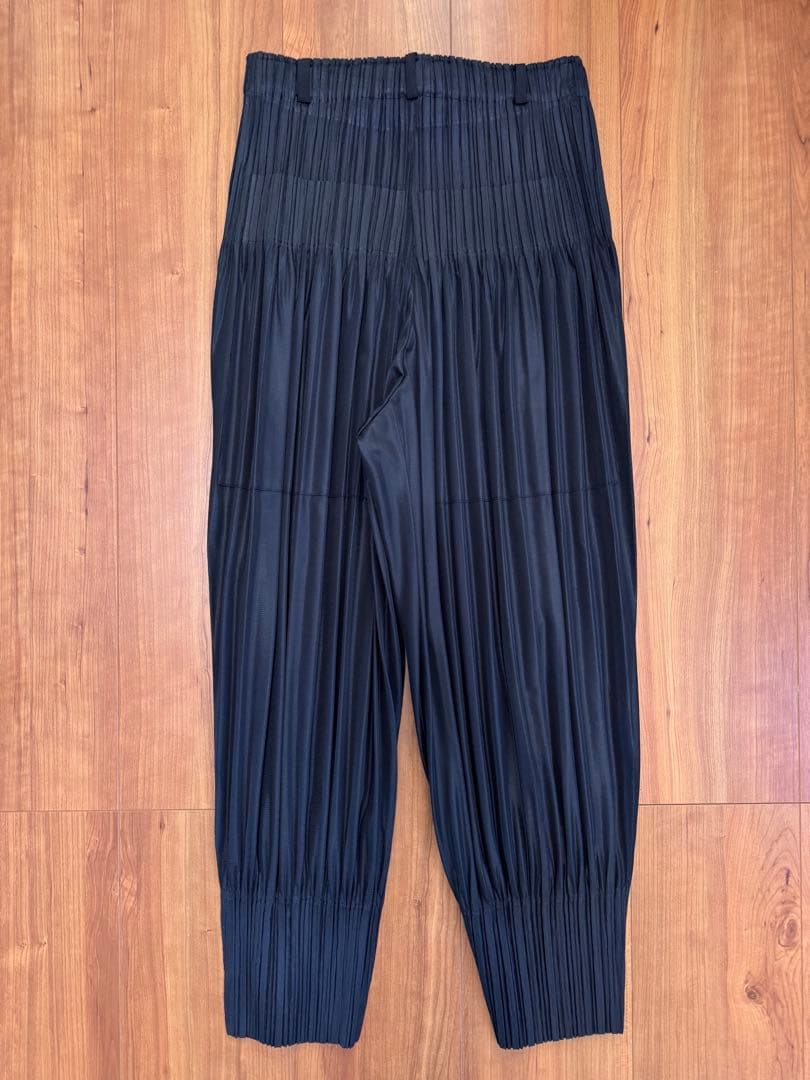 美品 PLEATS PLEASE ブラック サルエルパンツ