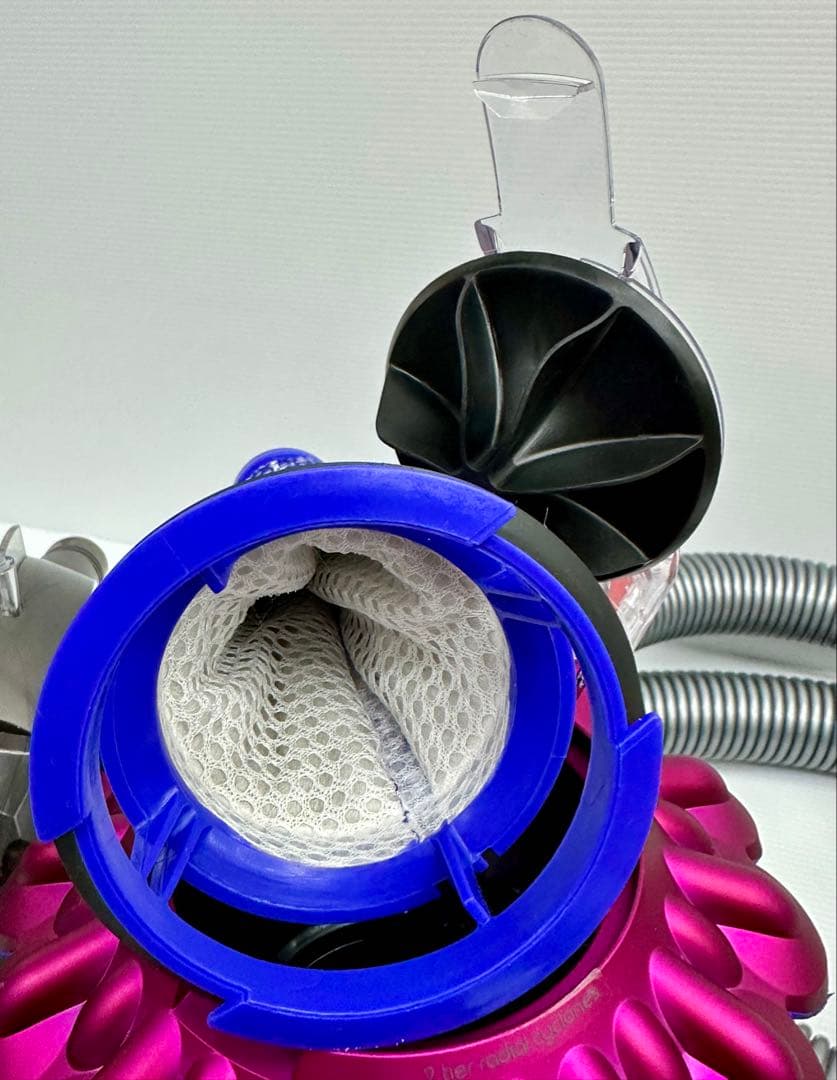 動作保証品　ピンク　ダイソン　CY24 掃除機　本体のみ　ホース ダストケース付