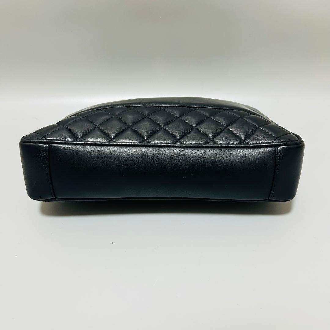 GIVENCHY ジバンシー レザー チェーン トートバッグ キルティング　黒