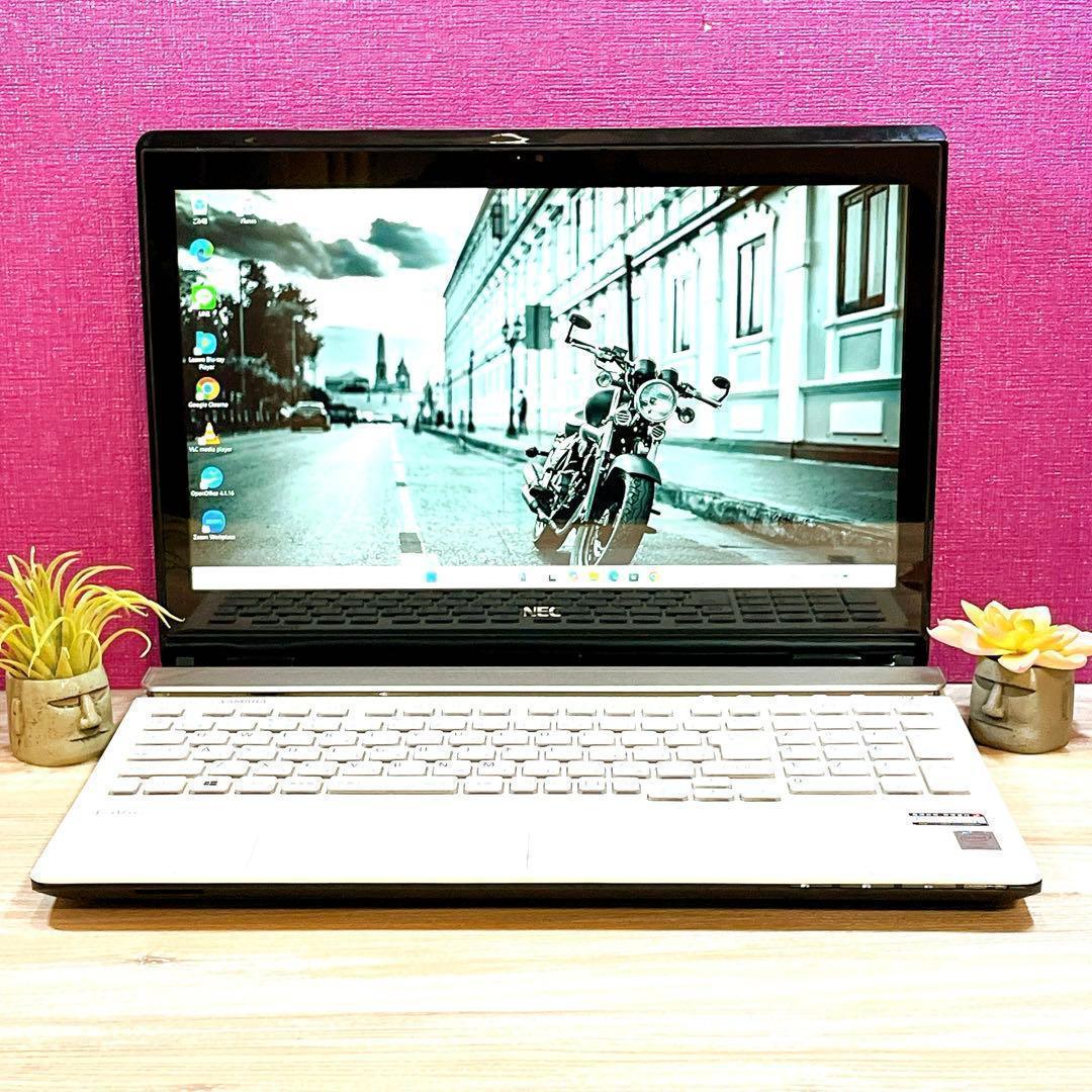 Corei7✨8GB✨タッチパネル✨すぐ使えるノートパソコン✨ブルーレイ✨訳あり