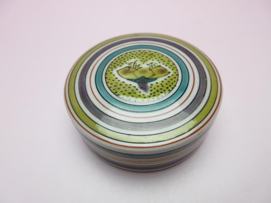 九谷焼 北出不二雄 色絵 丸 禽文 香合