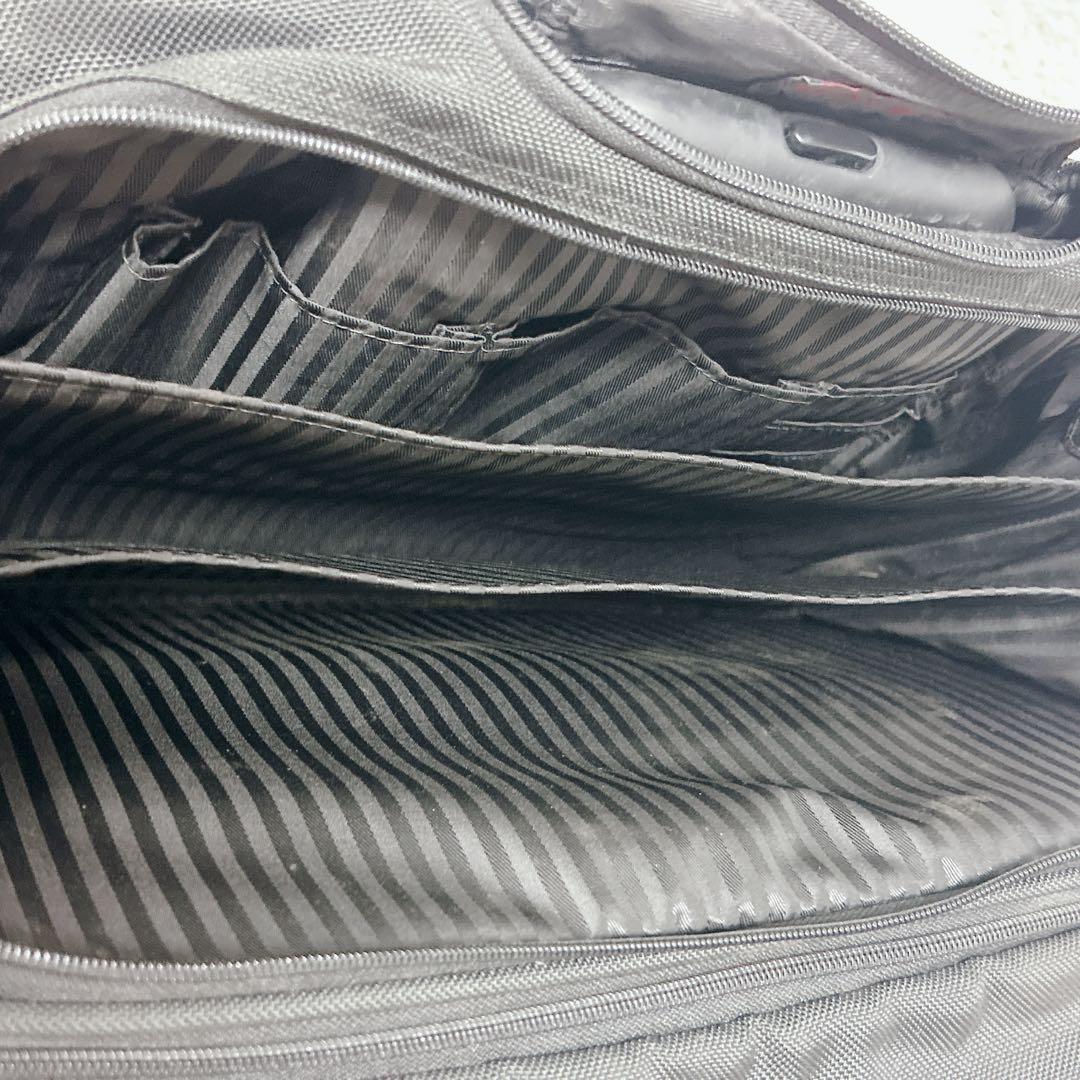 ✨廃盤品✨ TUMI ホイールアウェイ キャリーケース 2206D3 黒